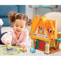De gros 👏 Vtech Tut Tut Cory Bolides -La Maison À Surprises De Cory Bolides (+ Famille Cory X3) - Tut Tut Cory Bolides 💯 -Vtech Soldes Magasin 3417765291050 3